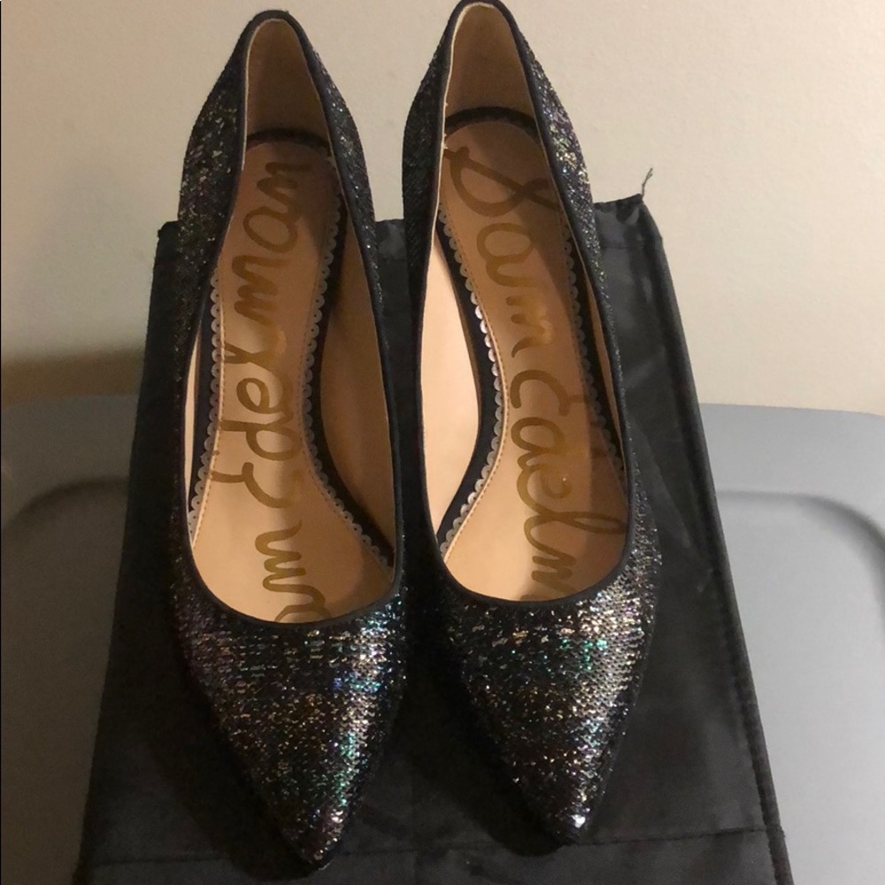 Sam Edelman Women's Black and Blue Glitter Pumps